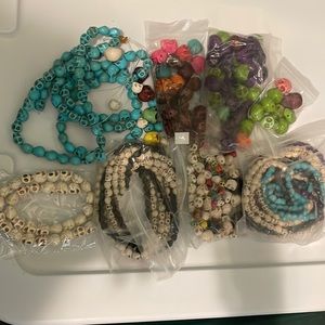 Skull accessories to make jewelry like bracelets and necklaces